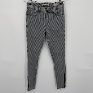 Bullhead Ankle Skinniest Striped Black & Gray Women’s Mid Rise Skinny Jeans